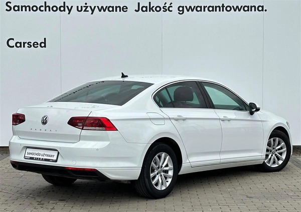 Volkswagen Passat cena 79900 przebieg: 136263, rok produkcji 2019 z Kowalewo Pomorskie małe 562